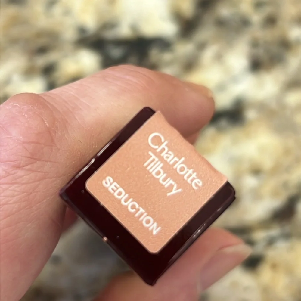 ❤️🌙Charlotte Tilbury Seduction Lip Lustre